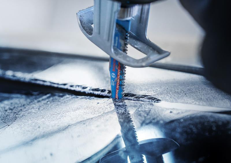 Bosch Expert Automotive Steel Säbelsägeblatt S957CHM 150 mm, TPI 8, für Automobilstahl