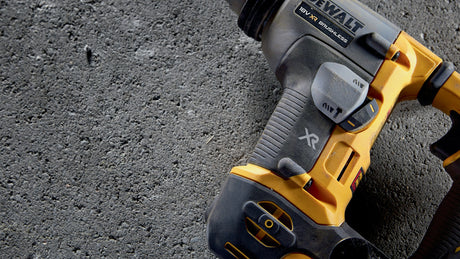 DEWALT Akku-Bohrhammer DCH172NT 18V 16mm 1,4 J SDS-plus – bürstenlos, AVC, LED