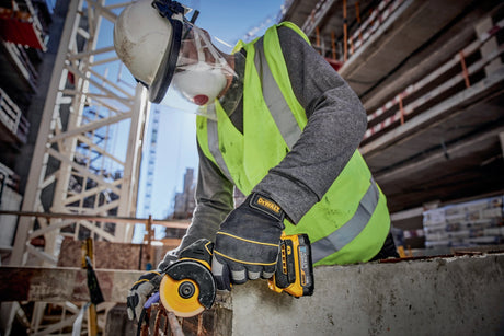 DEWALT Akku-Multimaterialschneider DCS438N 18V – bürstenlos, 76 mm, 22 mm Schnitttiefe
