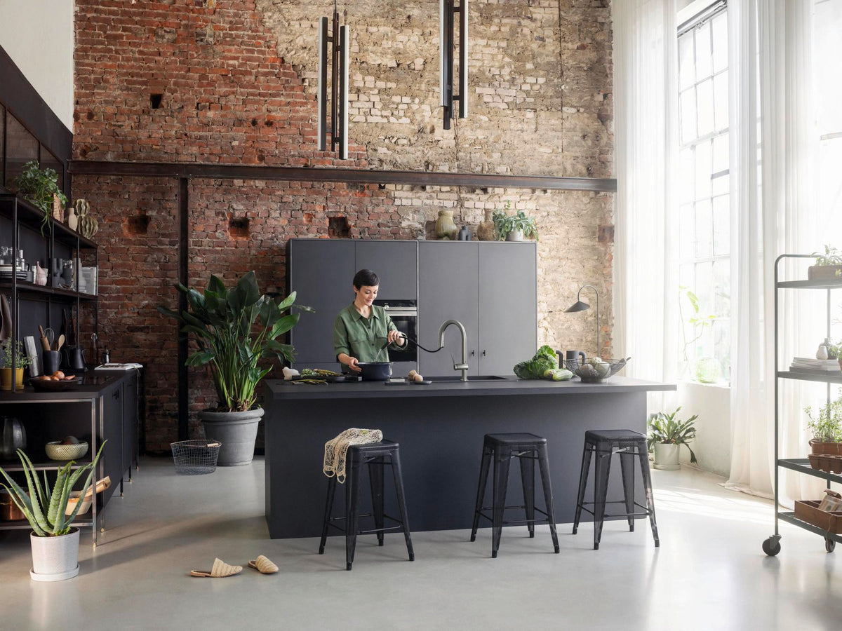 HANSGROHE SodaSystem 210 Aqittura M91 Ausziehauslauf Starter Set sBox – gefiltertes, gekühltes und sprudelndes Trinkwasser