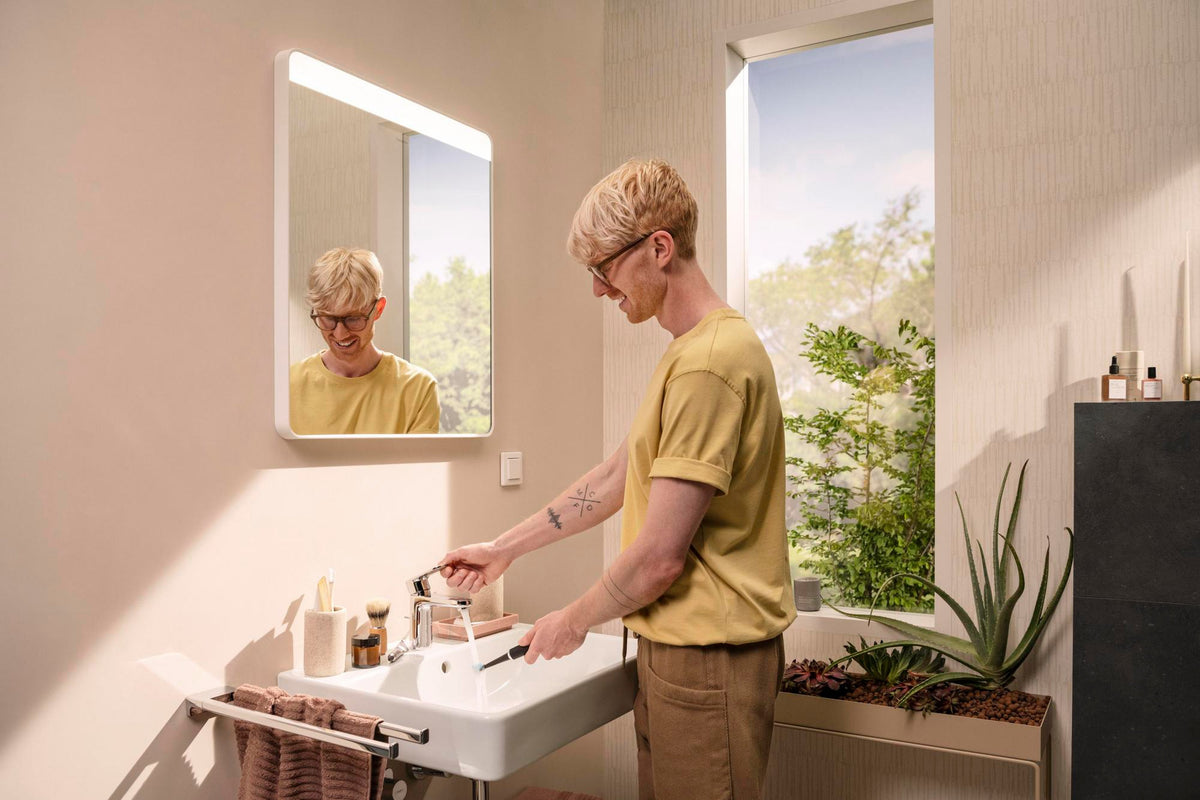 Hansgrohe Vernis Blend 100 Einhebel-Waschtischmischer mit Zugstangen-Ablaufgarnitur, chrom