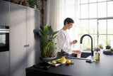 HANSGROHE SodaSystem 210 Aqittura M91 Ausziehauslauf Starter Set sBox – gefiltertes, gekühltes und sprudelndes Trinkwasser