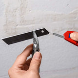 KNIPEX CutiX® Cuttermesser 18 mm Klingenbreite mit Klingenstabilisierung, Magnesiumgehäuse