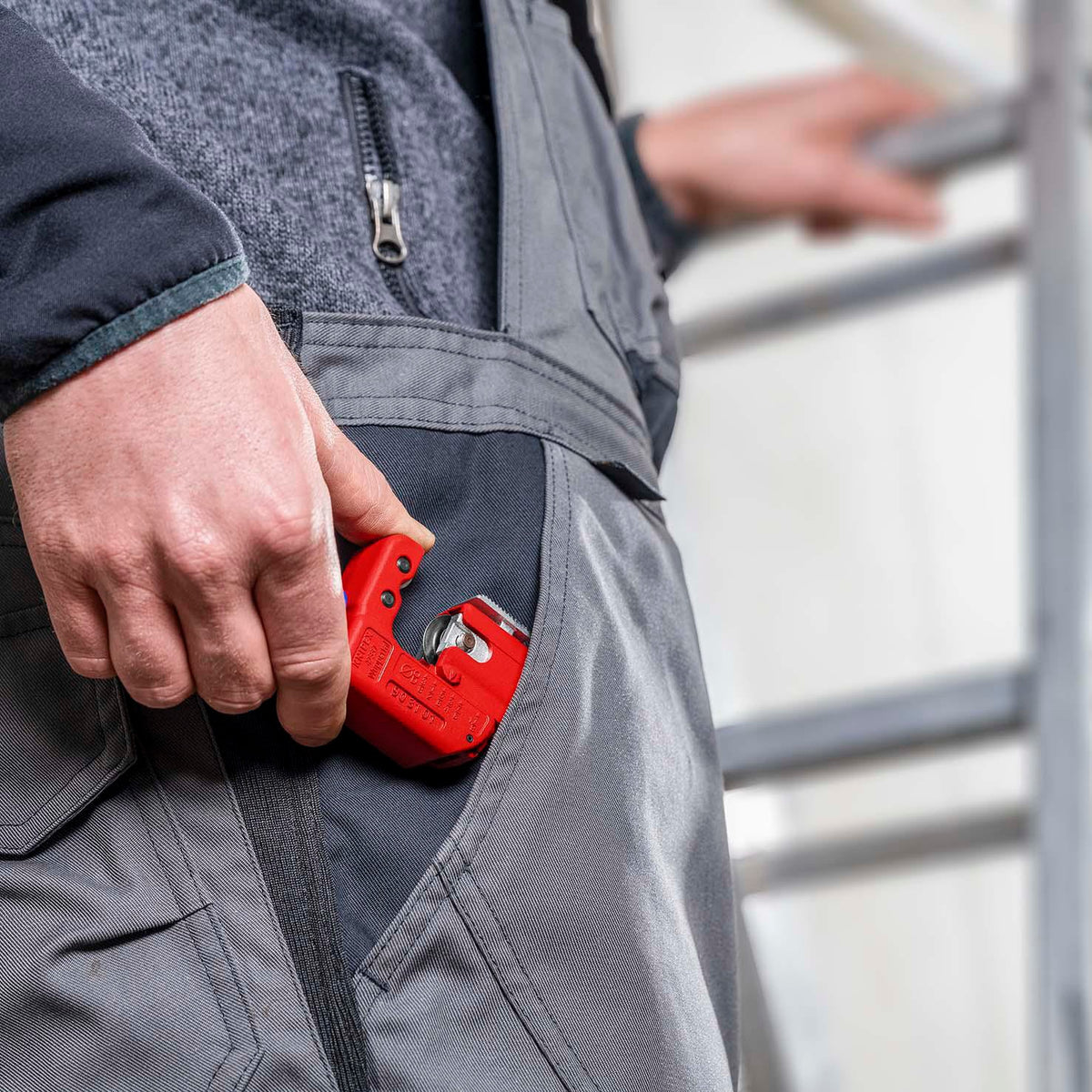 KNIPEX Rohrabschneider TubiX® S 3-30 mm – Für engste Räume & Edelstahl
