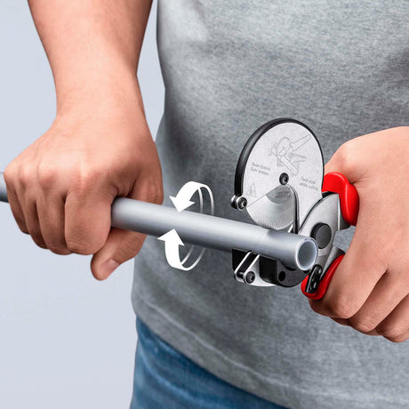 KNIPEX Rohrschneider für Verbund- und Kunststoffrohre Ø 26 mm, 210 mm Länge