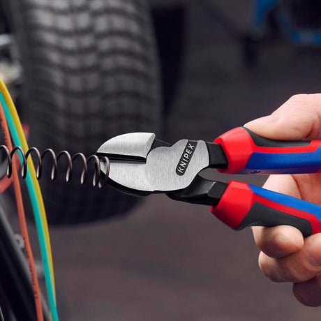 KNIPEX Kraftseitenschneider 140 mm, poliert, Form 0, Mehrkomponenten-Hüllen – 20 % Kraftersparnis