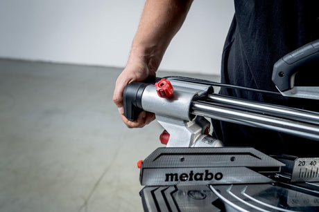 METABO Kapp- und Gehrungssäge KGS 216 M mit Zugfunktion, 1500 W, 216 mm Sägeblatt