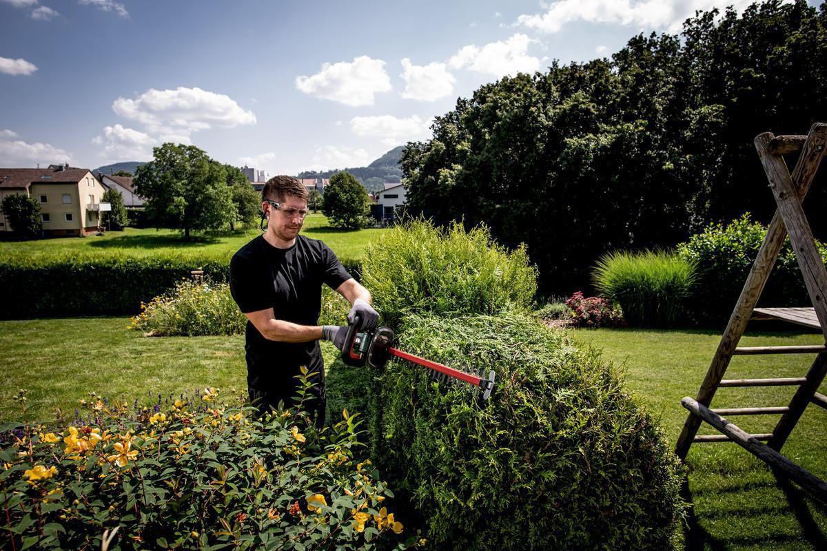 METABO Akku-Heckenschere HS 18 LTX 55 – 18 V, 530 mm Schnittlänge, 19 mm Schnittstärke