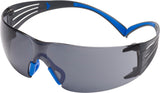 3M Schutzbrille SecureFit™ SF400 EN 166-1FT – Leichte Sicherheitsbrille mit Anti-Fog-Beschichtung