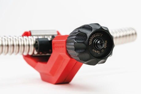 ROTHENBERGER Rohrabschneider CSST 8-42 mm – Präzise Trennung von INOX-Wellrohren