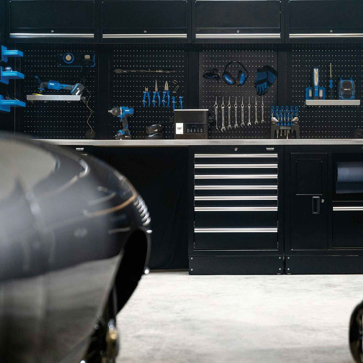 BUNKER Deep - 61cm tiefe Werkstatteinrichtung Set mit Arbeitsplatte aus Edelstahl, 25tlg - 561302