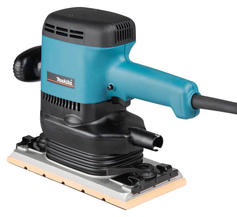 Makita Schwingschleifer | 600 W Motor & 115 x 229 mm Schleifplatte - 9046J