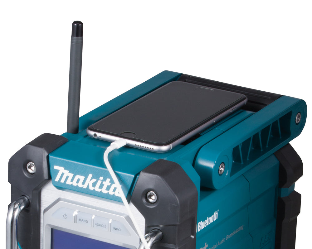 Makita Akku-Baustellenradio – Bluetooth, DAB+/FM, IP64, Akku- & Netzbetrieb - DMR112