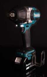 Makita Akku-Schlagschrauber 18V – 3/4", 1.050 Nm, LED & 3 Drehzahleinstellungen - DTW1001RTJ