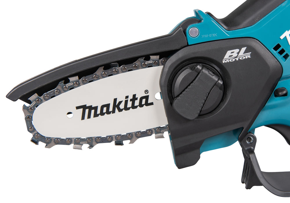 Makita Akku-Astsäge – kompakt, bürstenlos & werkzeuglose Kettenspannung - DUC101RF01