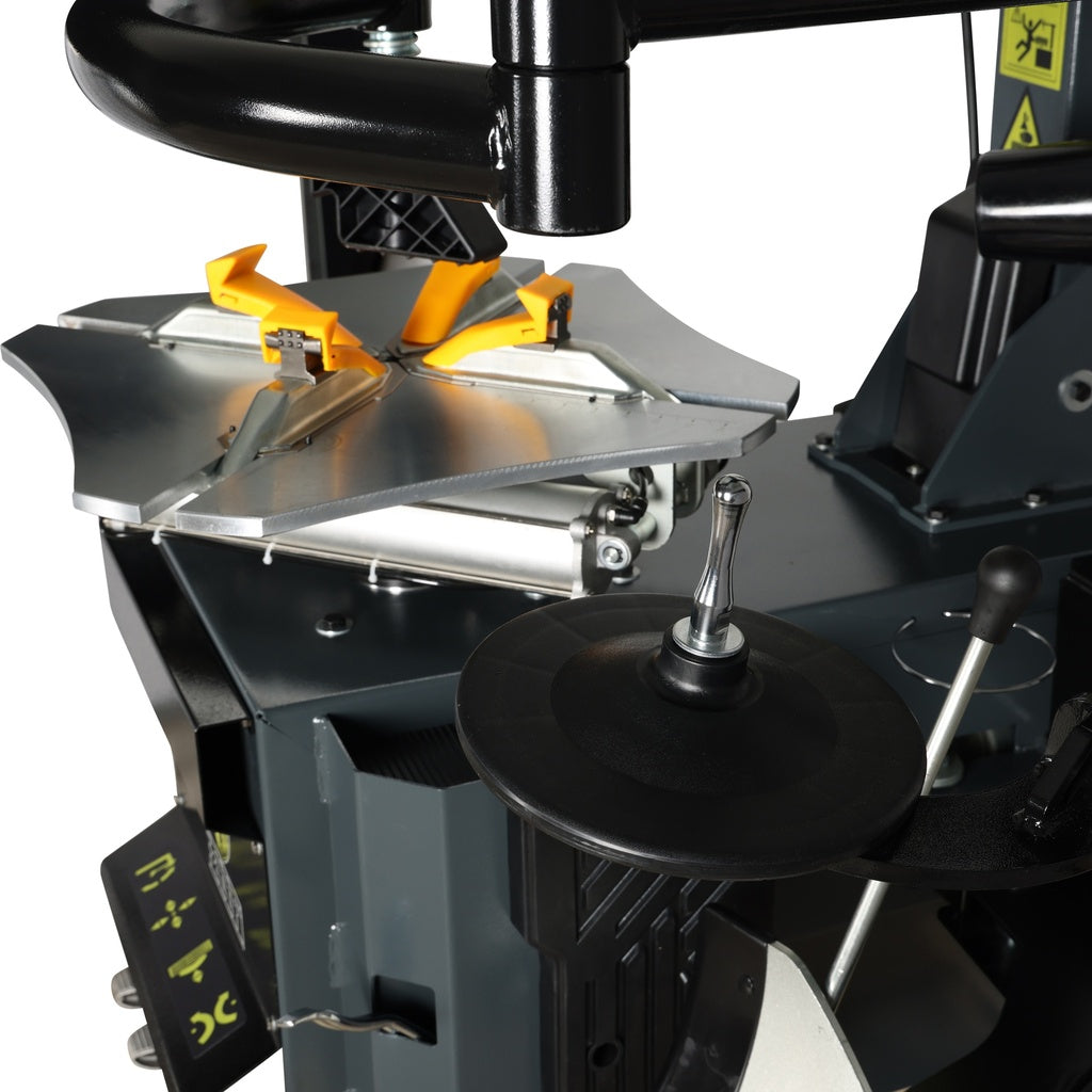 Fabbri Reifenmontiermaschine mit Hilfsarm, halbautomatisch –  ZH650F