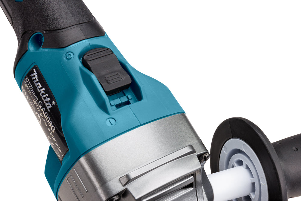 Makita Akku-Winkelschleifer – 40V max., inkl. MAKPAC, Ladegerät & 2x 4,0 Ah Akkus - GA008GM201