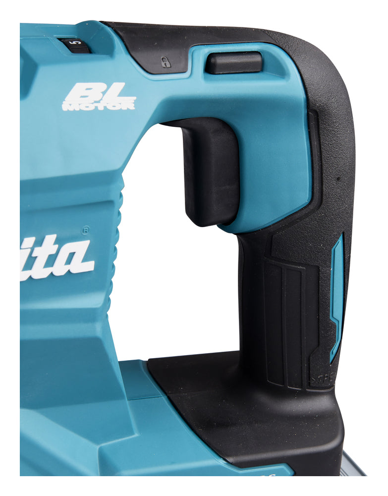 Makita Akku-Reciprosäge – kompakt, vibrationsarm & bürstenlos - JR002GZ